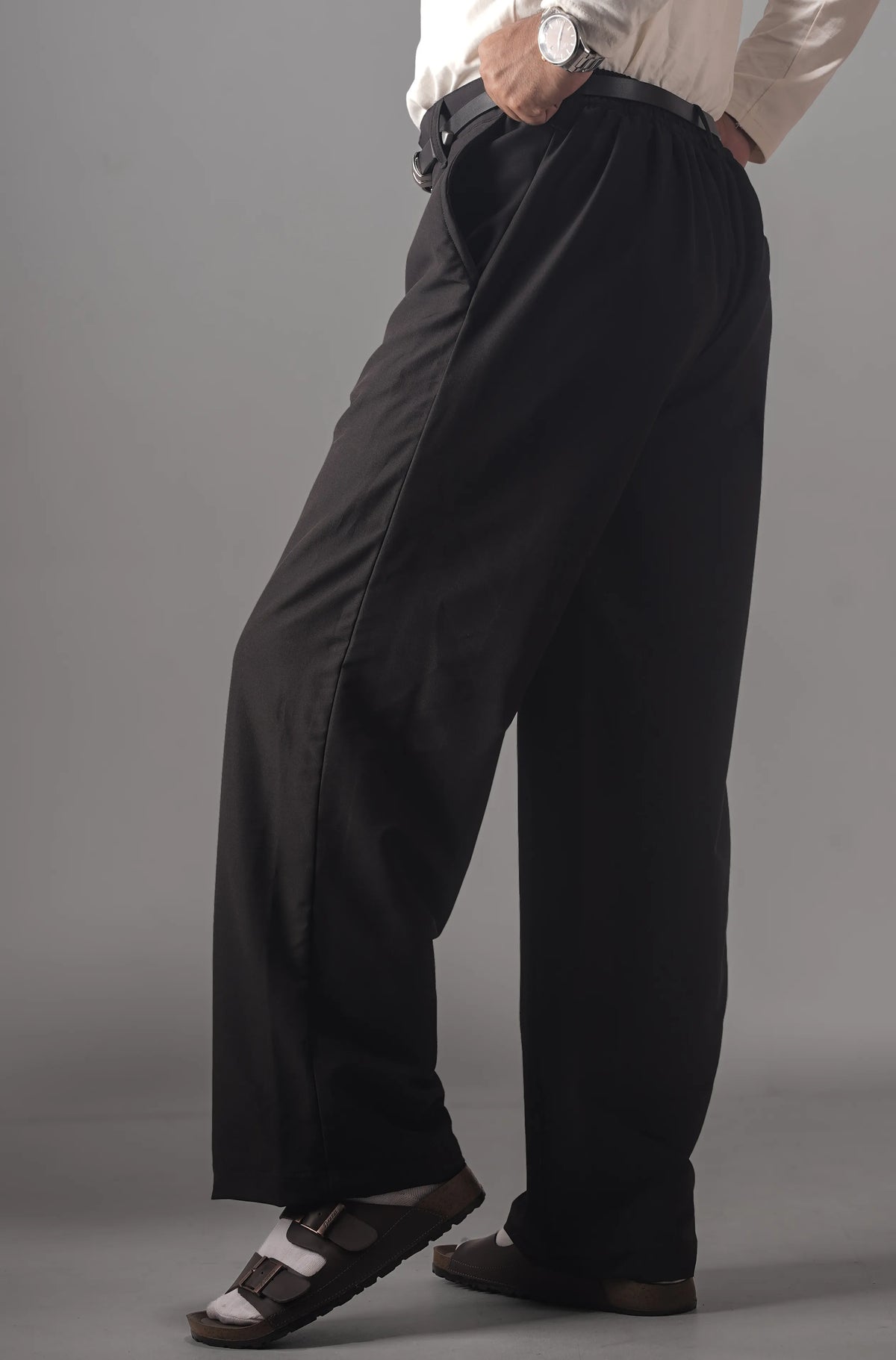 UNISEX CORTEZ TAILORED BAGGY PANTS- BLACK (WINTER EDITION)