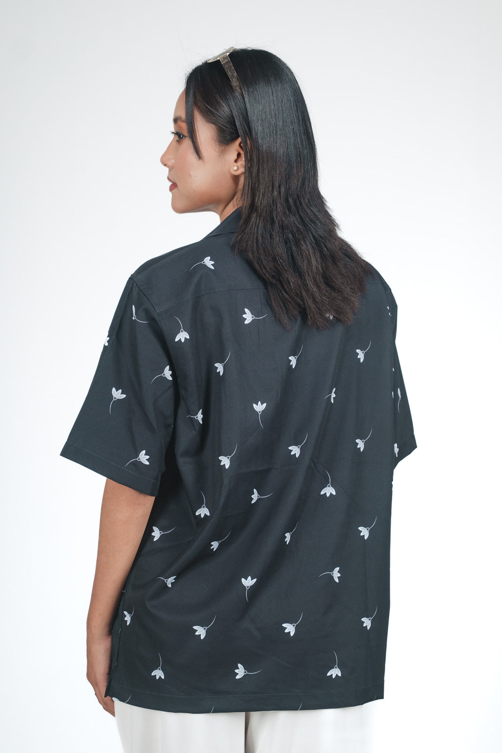 CASA HAVANA– FLORAL BLACK SHIRT