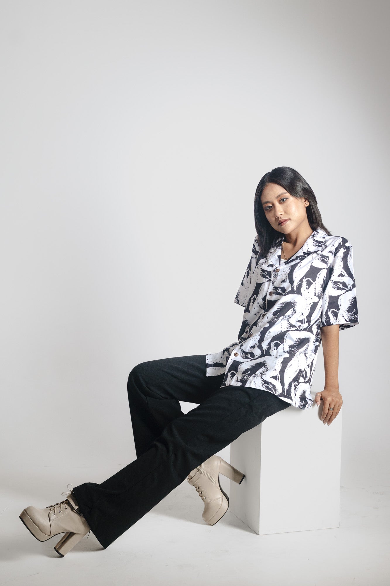 OBSIDIAN DRIFT– FOG BLACK SHIRT