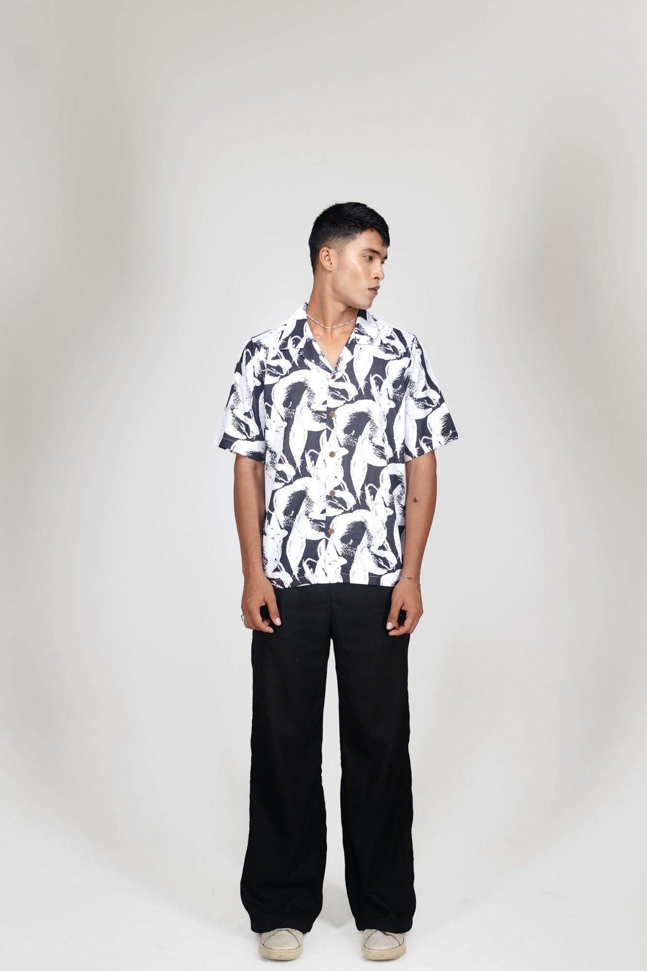 OBSIDIAN DRIFT– FOG BLACK SHIRT - DEER & DOE