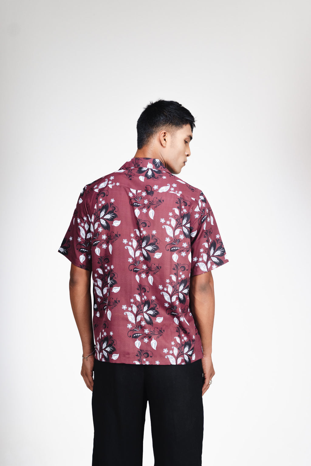 TROPIVANA-LEAF MAROON SHIRT