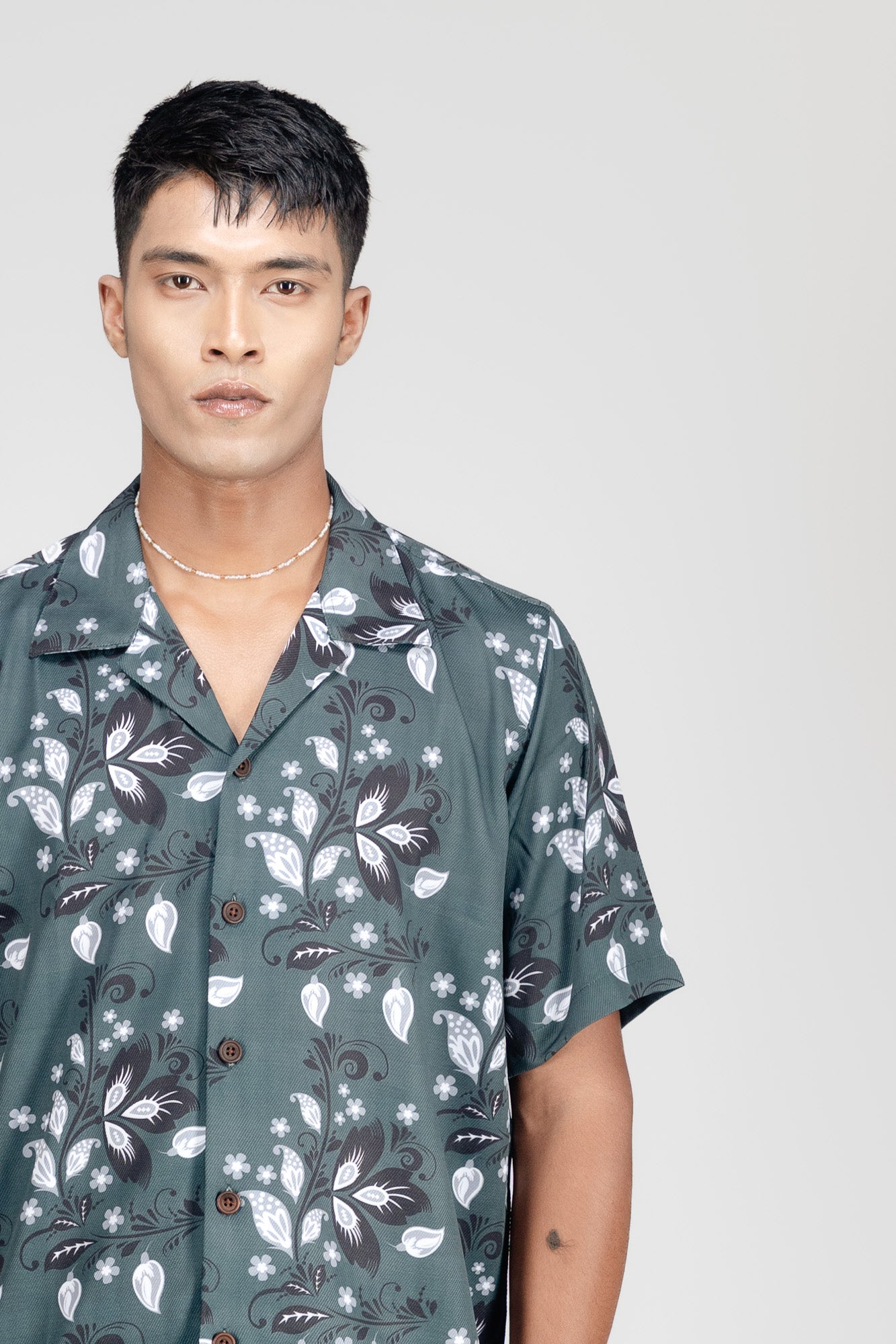 TROPIVANA-LEAF GREEN SHIRT